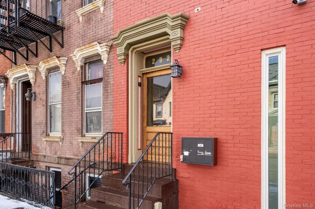 292 Mill Street, Poughkeepsie, NY 12601