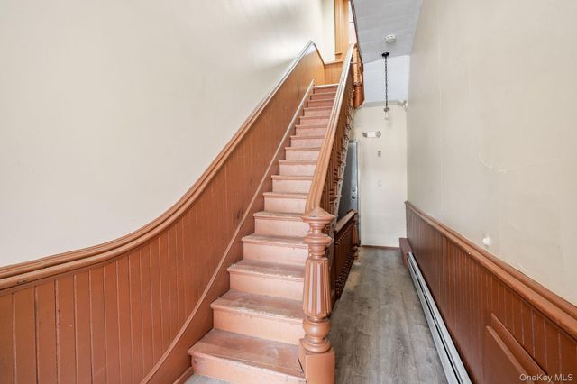 292 Mill Street, Poughkeepsie, NY 12601