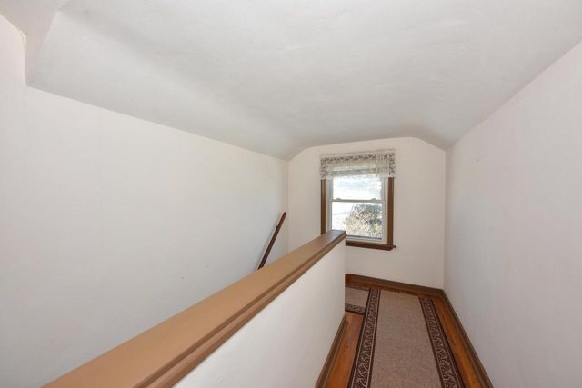 4949 N Berkeley BOULEVARD, Whitefish Bay, WI 53217