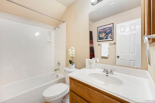17132 Bandera Rd, Helotes, TX 78023