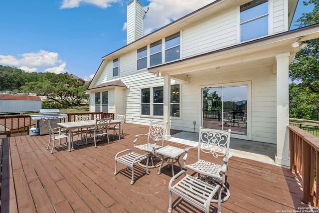 17132 Bandera Rd, Helotes, TX 78023