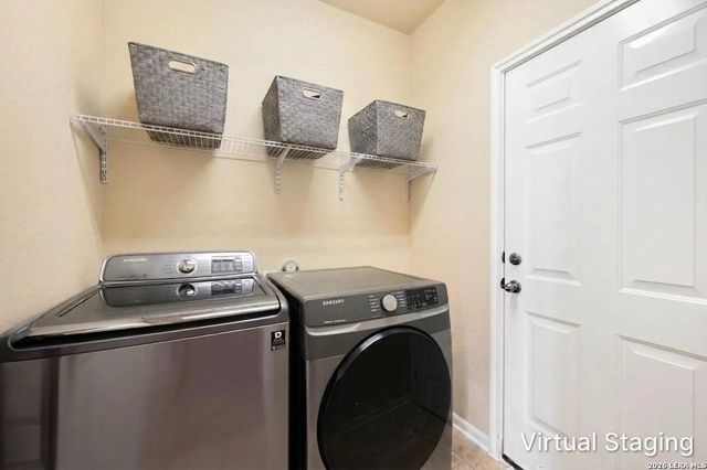 17132 Bandera Rd, Helotes, TX 78023