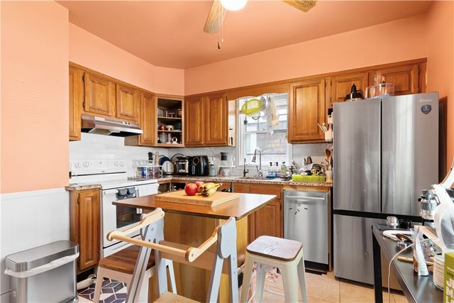 183 Narragansett Street, Cranston, RI 02905