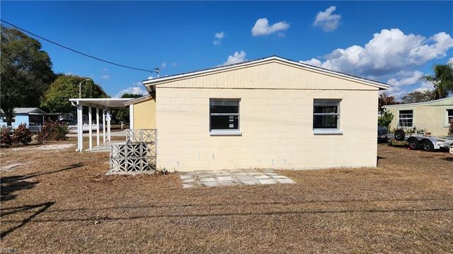 1169 CHEROKEE AVENUE, Lehigh Acres, FL 33936