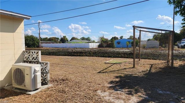 1169 CHEROKEE AVENUE, Lehigh Acres, FL 33936