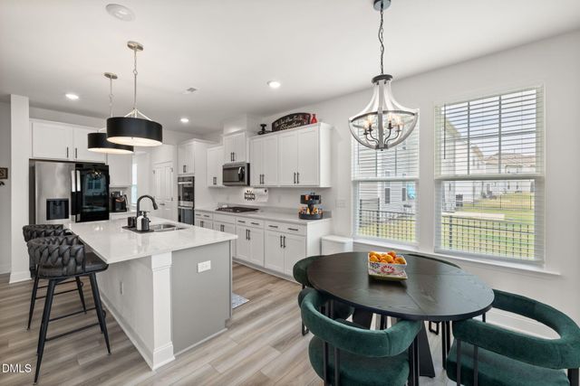 852 Golden Plum Lane, Zebulon, NC 27597
