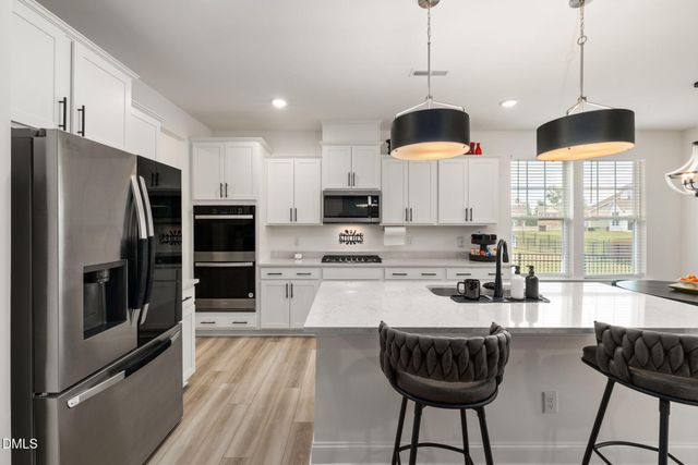852 Golden Plum Lane, Zebulon, NC 27597