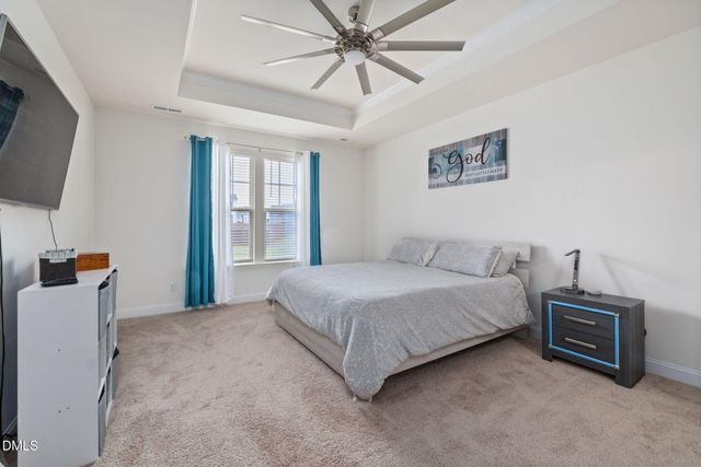 852 Golden Plum Lane, Zebulon, NC 27597