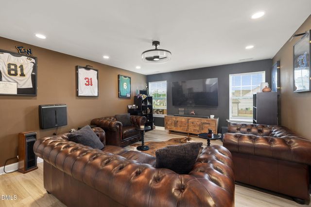 852 Golden Plum Lane, Zebulon, NC 27597