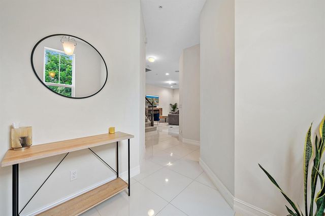 1843 Juno Landing Lane, North Palm Beach, FL 33408