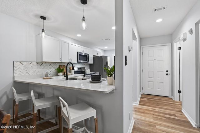 7701 BAYMEADOWS Circle W 1093, Jacksonville, FL 32256