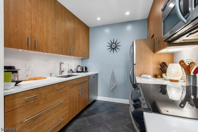 260 Main St 313, Little Falls Twp., NJ 07424