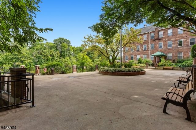 260 Main St 313, Little Falls Twp., NJ 07424