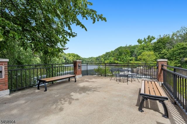 260 Main St 313, Little Falls Twp., NJ 07424