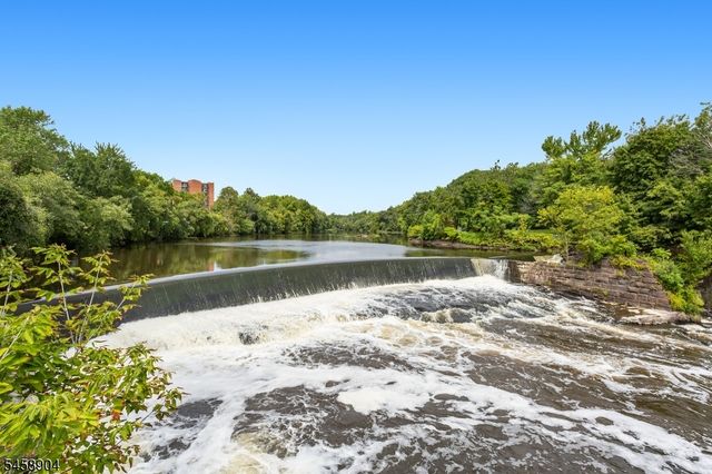 260 Main St 313, Little Falls Twp., NJ 07424