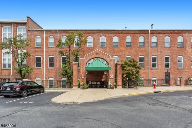 260 Main St 313, Little Falls Twp., NJ 07424
