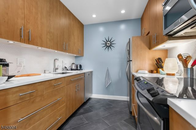 260 Main St 313, Little Falls Twp., NJ 07424
