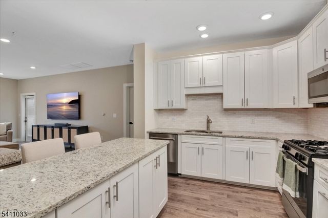 715 Stiller Ln 715, Monroe Twp., NJ 08831