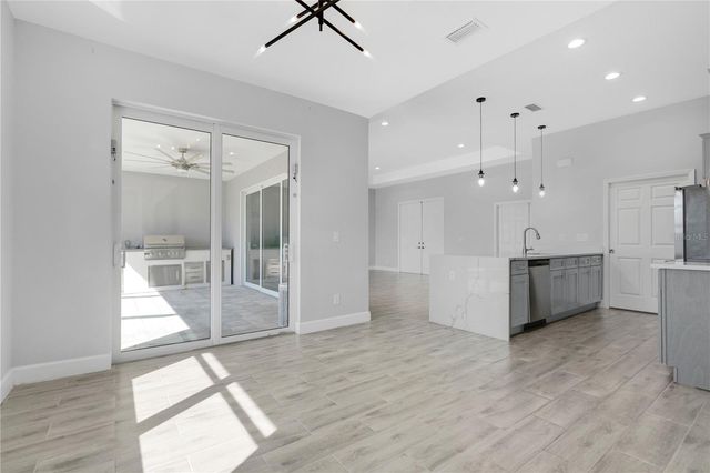 1306 NE 2ND AVENUE, Cape Coral, FL 33909