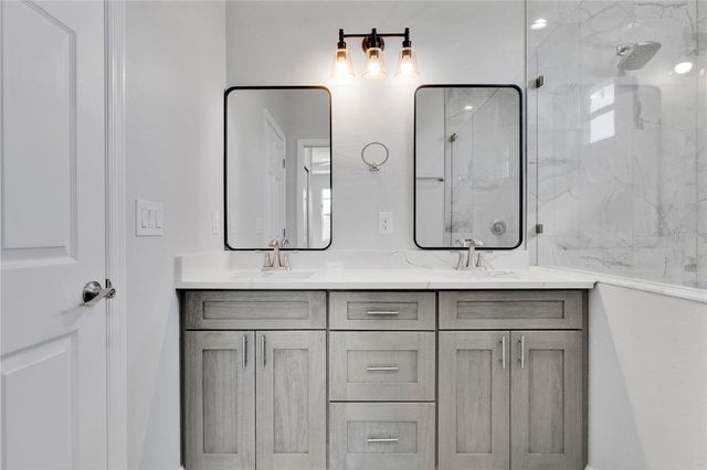 1306 NE 2ND AVENUE, Cape Coral, FL 33909