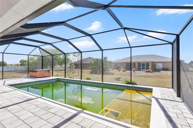 1306 NE 2ND AVENUE, Cape Coral, FL 33909