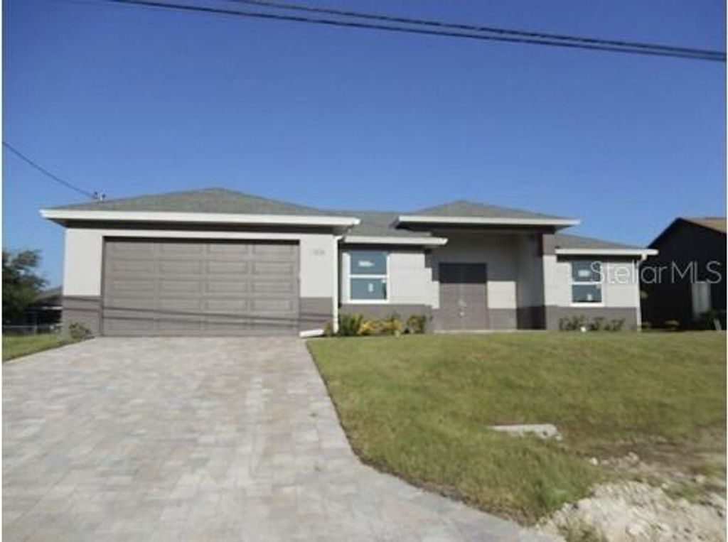 1306 NE 2ND AVENUE, Cape Coral, FL 33909