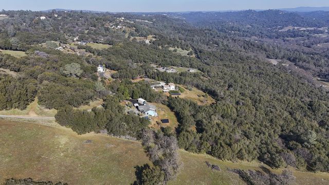 4121 Voyager Way, Shingle Springs, CA 95682