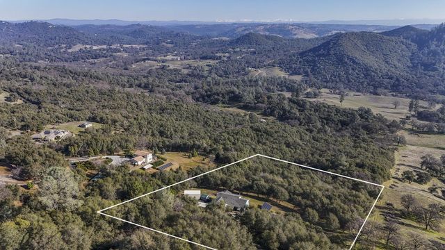 4121 Voyager Way, Shingle Springs, CA 95682