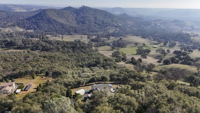 4121 Voyager Way, Shingle Springs, CA 95682