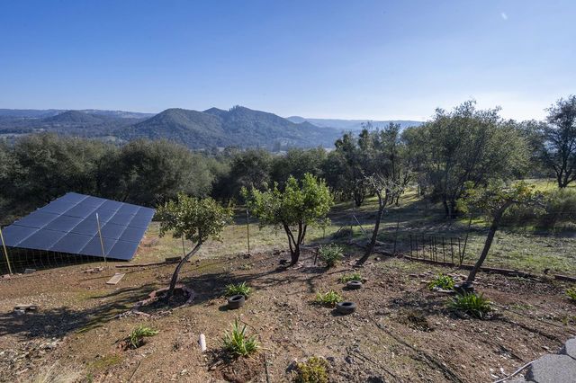 4121 Voyager Way, Shingle Springs, CA 95682