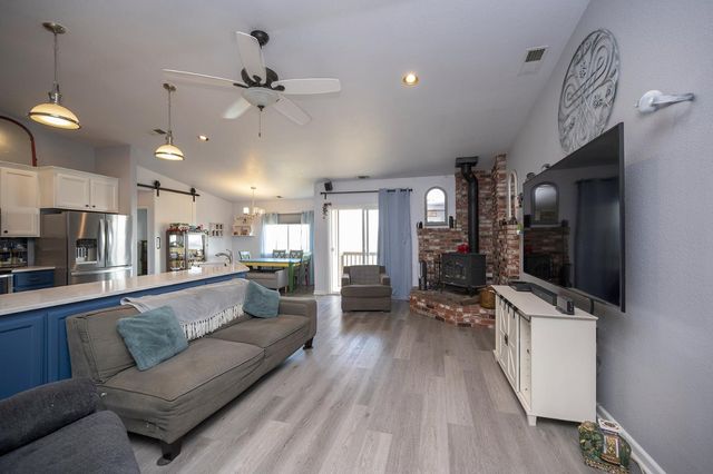 4121 Voyager Way, Shingle Springs, CA 95682