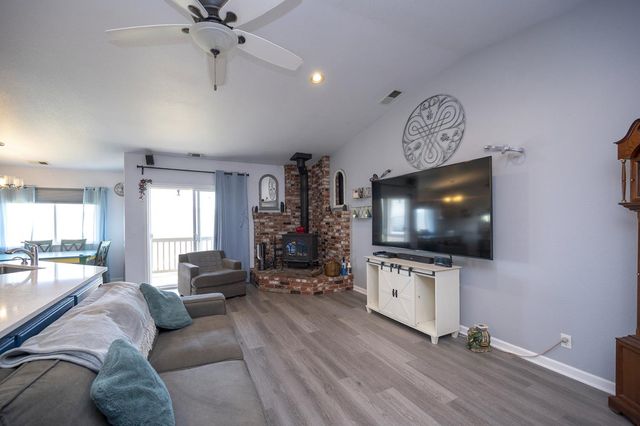 4121 Voyager Way, Shingle Springs, CA 95682