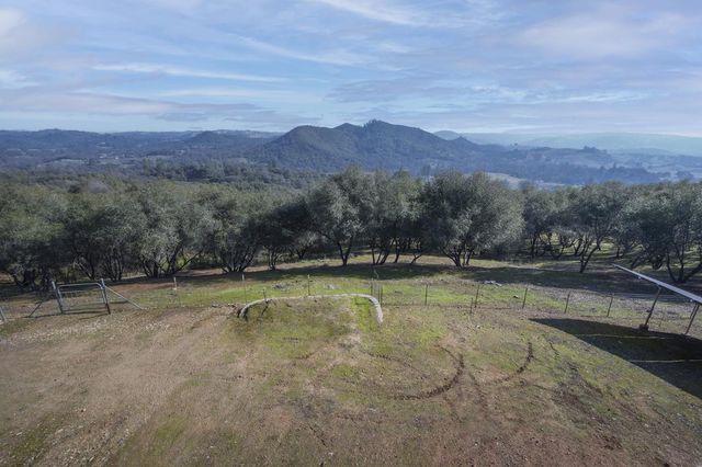 4121 Voyager Way, Shingle Springs, CA 95682