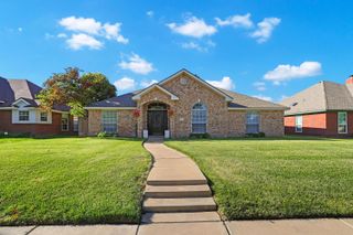 6829 GLENOAK Lane, Amarillo, TX 79109