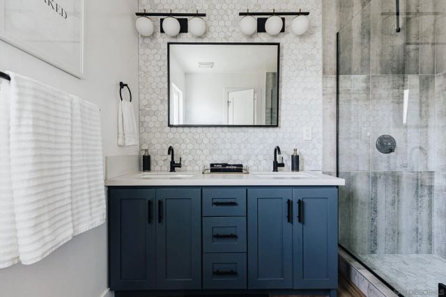 3805 Atascadero Dr, San Diego, CA 92107