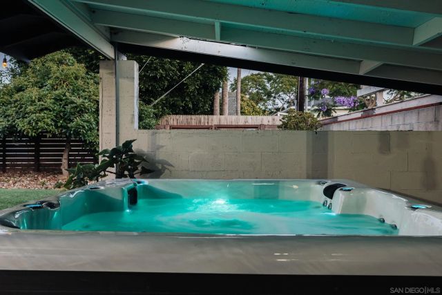 3805 Atascadero Dr, San Diego, CA 92107