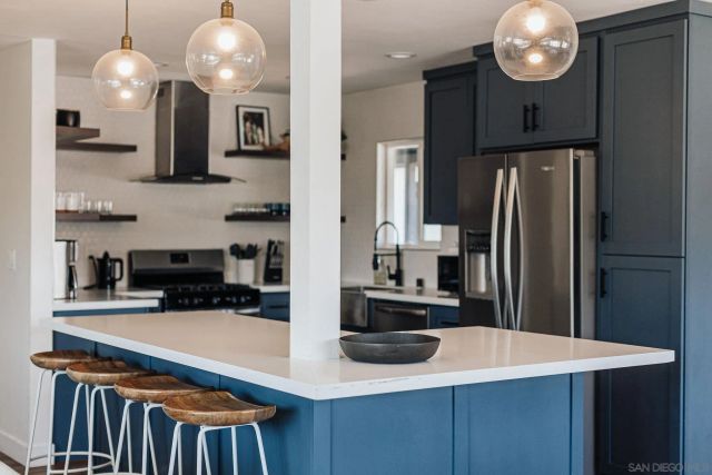 3805 Atascadero Dr, San Diego, CA 92107