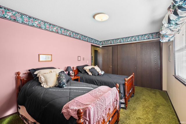 7713 E Old 30 Road, Pierceton, IN 46562