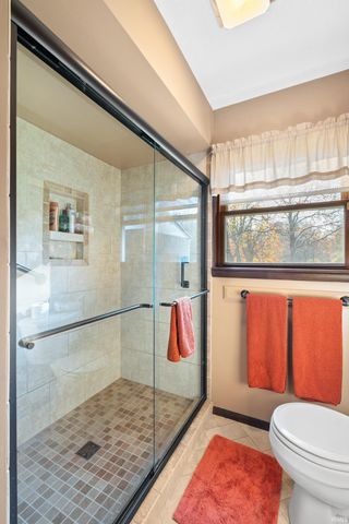 7713 E Old 30 Road, Pierceton, IN 46562