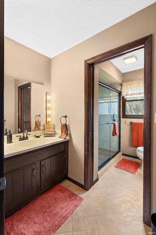 7713 E Old 30 Road, Pierceton, IN 46562