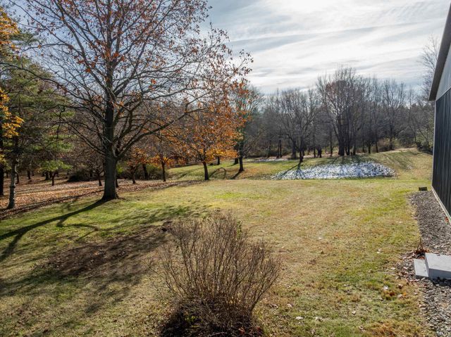 7713 E Old 30 Road, Pierceton, IN 46562