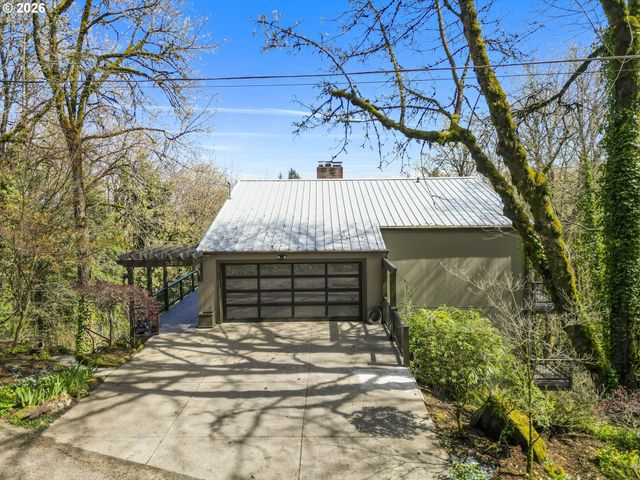 5202 Sw NORTHWOOD Ave, Portland, OR 97239