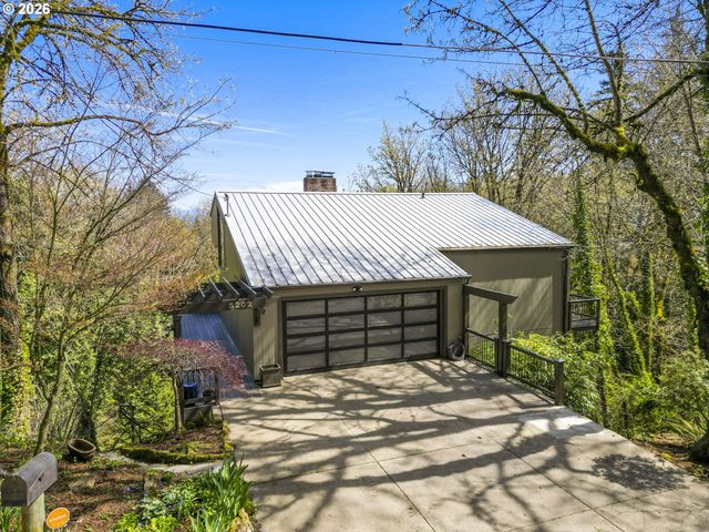 5202 Sw NORTHWOOD Ave, Portland, OR 97239