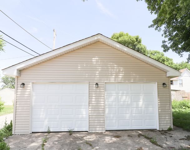 14632 Green Street, Harvey, IL 60426