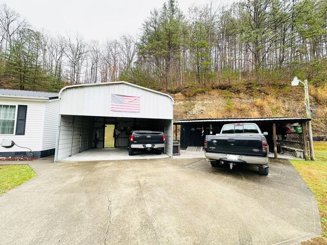 125 Crescent Road, Manchester, KY 40962