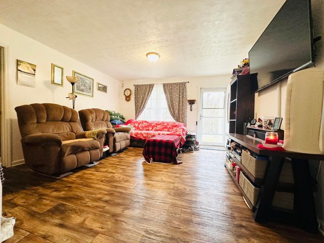 125 Crescent Road, Manchester, KY 40962