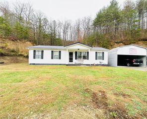 125 Crescent Road, Manchester, KY 40962