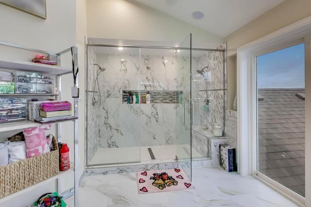 9910 W 167th Street, Orland Park, IL 60467