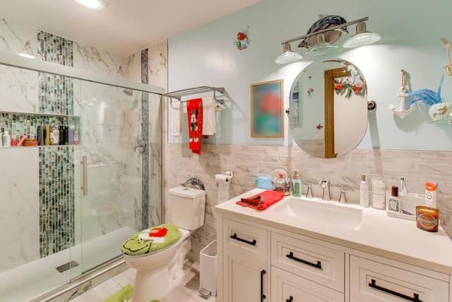 9910 W 167th Street, Orland Park, IL 60467