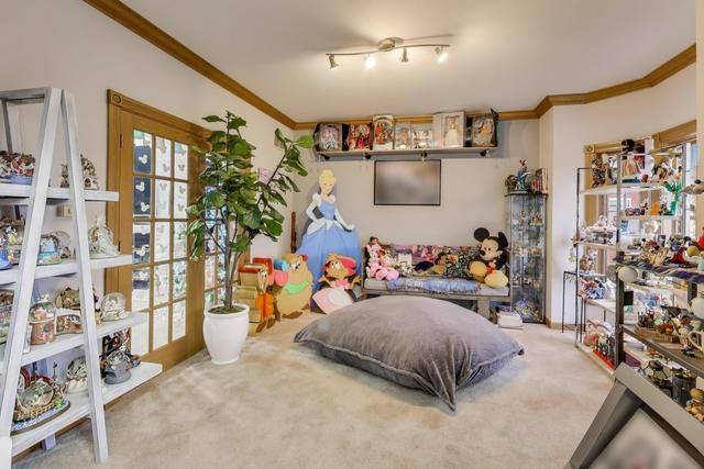 9910 W 167th Street, Orland Park, IL 60467